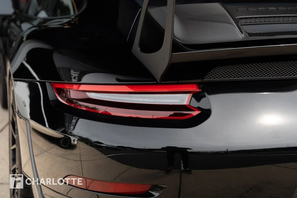2018 Porsche 991 GT2 RS - Image 17 of 31