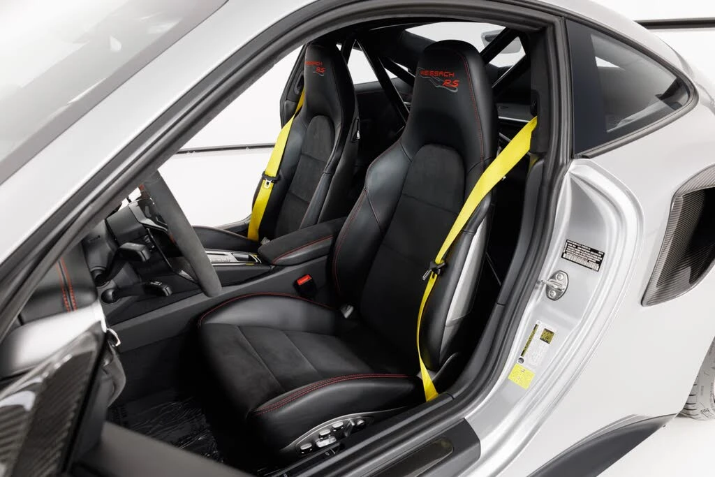 2018 Porsche 991 GT2 RS - Image 16 of 31