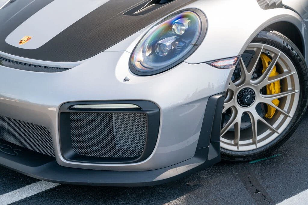 2018 Porsche 991 GT2 RS - Image 3 of 31