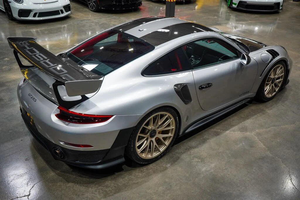 2018 Porsche 991 GT2 RS - Image 17 of 31