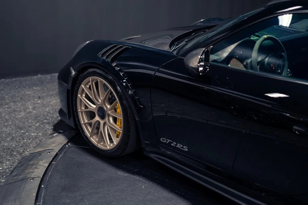 2018 Porsche 991 GT2 RS - Image 18 of 31