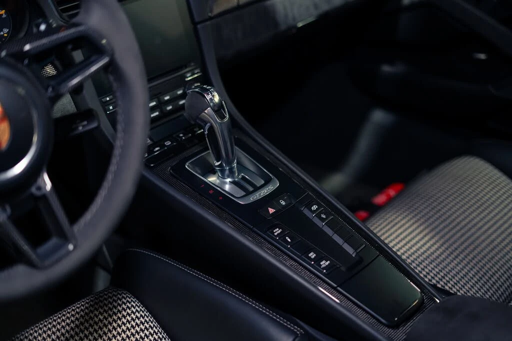 2018 Porsche 991 GT2 RS - Image 17 of 31
