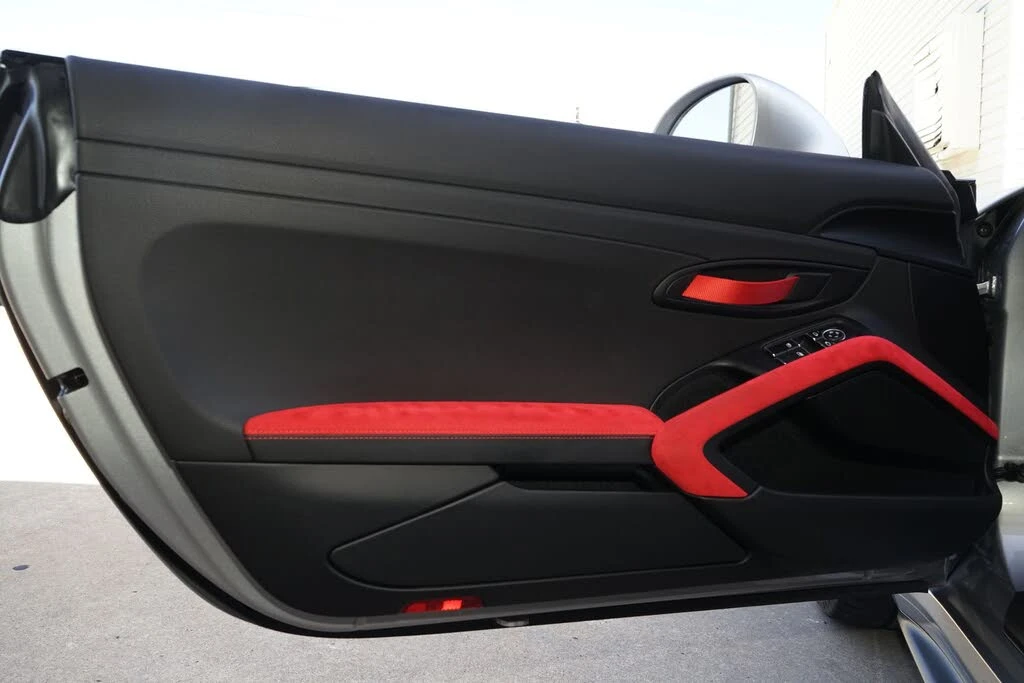 2018 Porsche 991 GT2 RS - Image 30 of 31