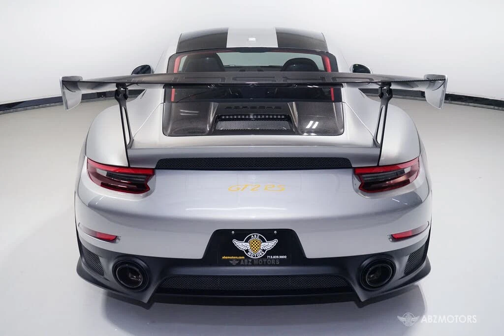 2018 Porsche 991 GT2 RS - Image 8 of 31