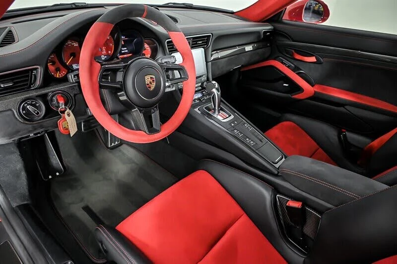 2018 Porsche 991 GT2 RS - Image 17 of 31