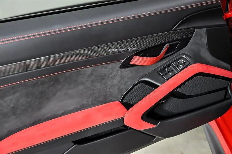 2018 Porsche 991 GT2 RS - Image 16 of 31
