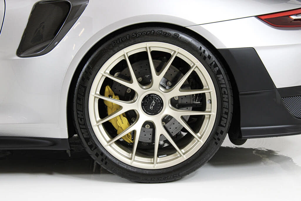 2018 Porsche 991 GT2 RS - Image 20 of 31