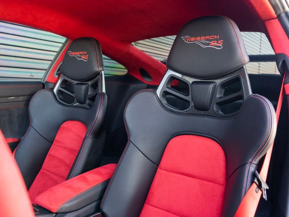 2018 Porsche 991 GT2 RS - Image 5 of 31