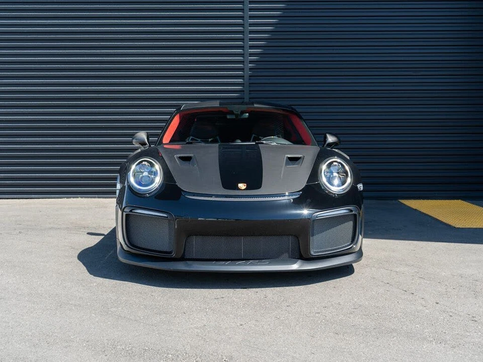 2018 Porsche 991 GT2 RS - Image 6 of 31