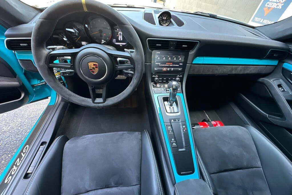 2018 Porsche 991 GT2 RS - Image 6 of 31