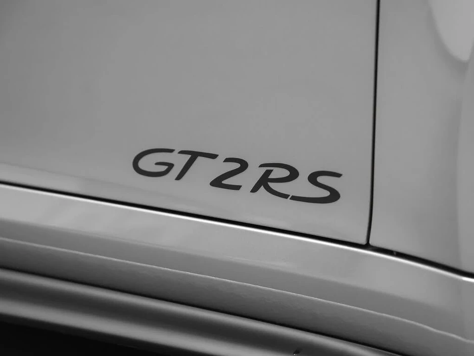 2018 Porsche 991 GT2 RS - Image 29 of 31
