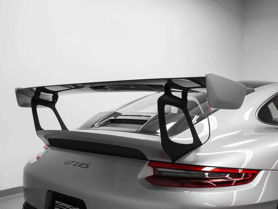 2018 Porsche 991 GT2 RS - Image 14 of 31