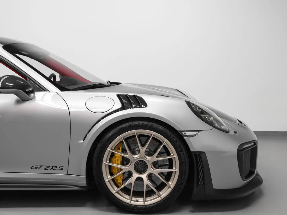 2018 Porsche 991 GT2 RS - Image 25 of 31