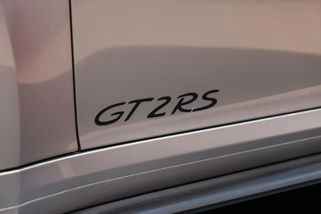 2018 Porsche 991 GT2 RS - Image 13 of 31