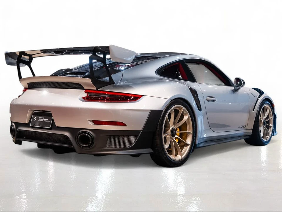 2018 Porsche 991 GT2 RS - Image 10 of 31