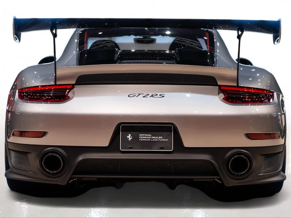 2018 Porsche 991 GT2 RS - Image 11 of 31