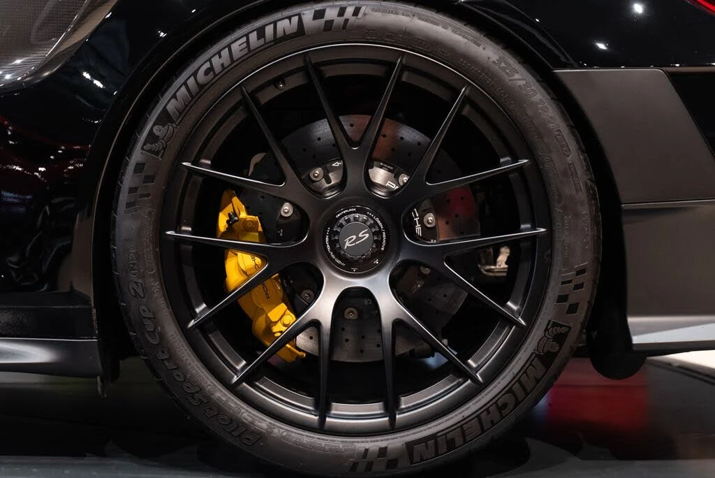 2018 Porsche 991 GT2 RS - Image 15 of 31