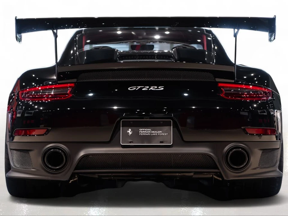 2018 Porsche 991 GT2 RS - Image 11 of 31