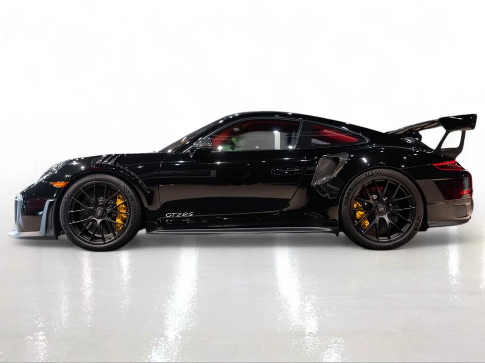2018 Porsche 991 GT2 RS - Image 3 of 31