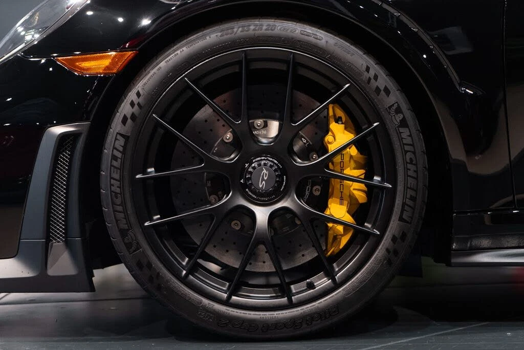 2018 Porsche 991 GT2 RS - Image 14 of 31