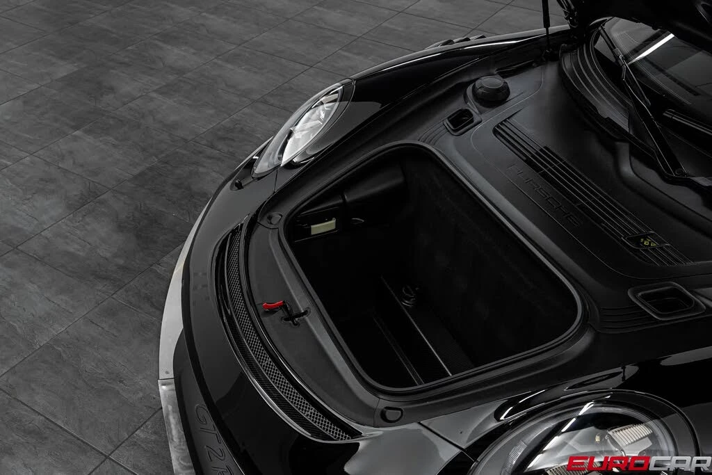 2018 Porsche 991 GT2 RS - Image 10 of 31