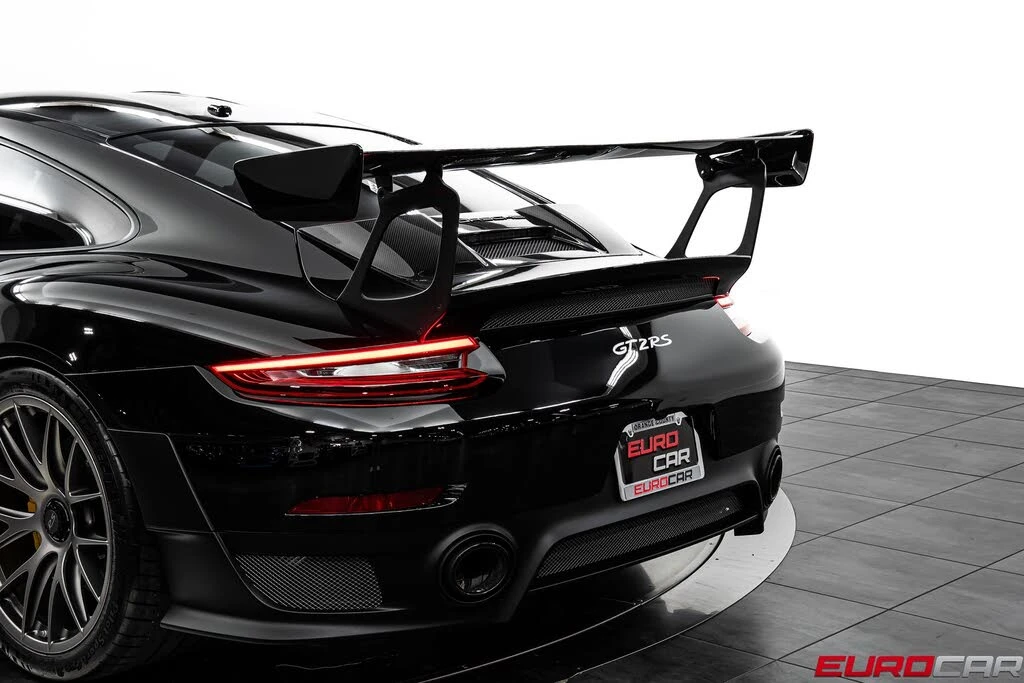 2018 Porsche 991 GT2 RS - Image 24 of 31