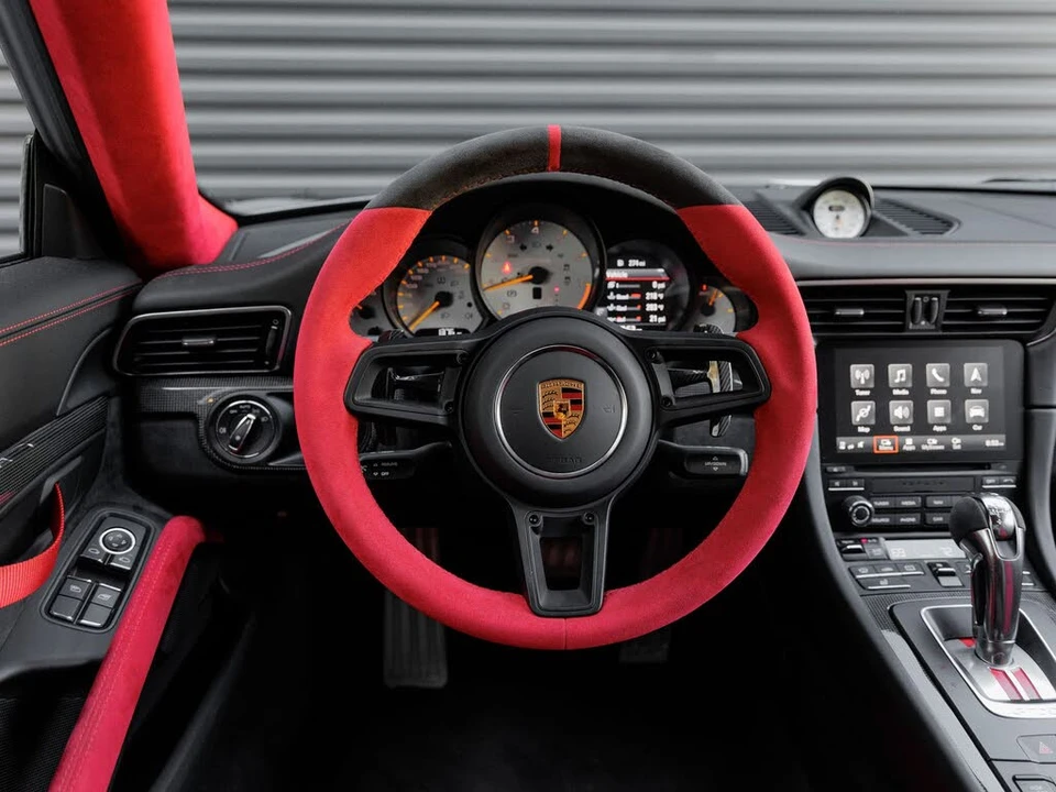 2018 Porsche 991 GT2 RS - Image 21 of 31