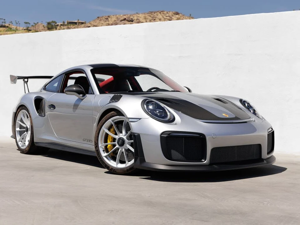 2018 Porsche 991 GT2 RS - Image 9 of 31