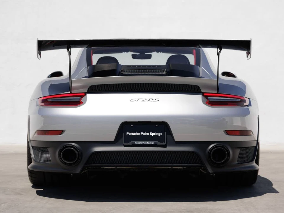 2018 Porsche 991 GT2 RS - Image 6 of 31