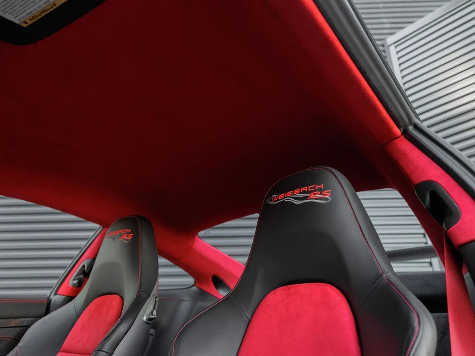 2018 Porsche 991 GT2 RS - Image 18 of 31