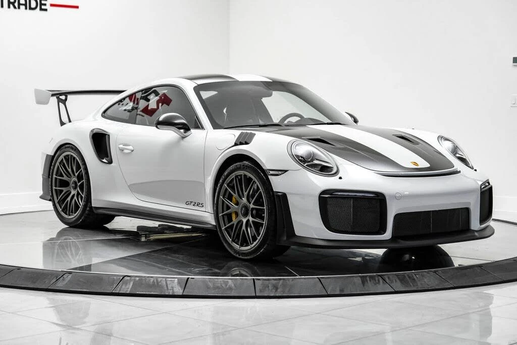 2018 Porsche 991 GT2 RS - Image 3 of 31
