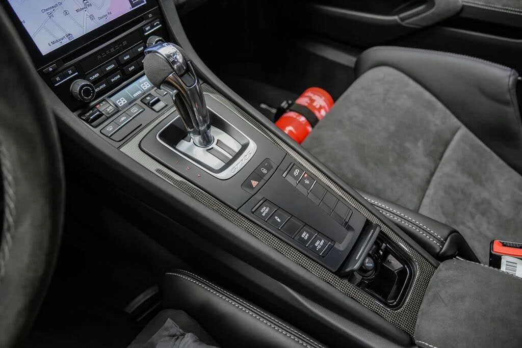 2018 Porsche 991 GT2 RS - Image 23 of 31
