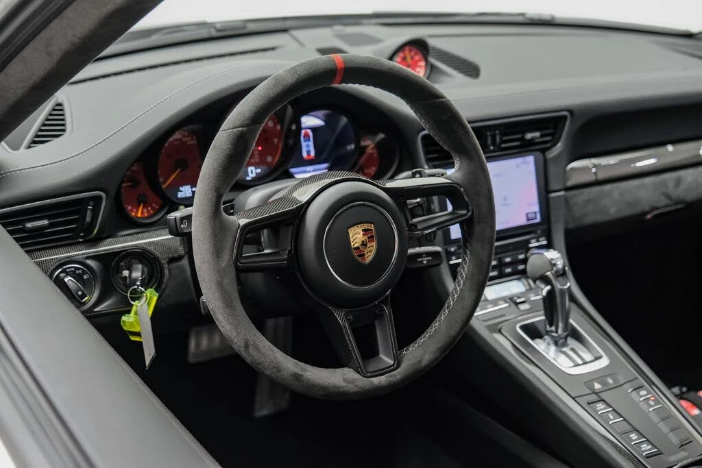 2018 Porsche 991 GT2 RS - Image 14 of 31