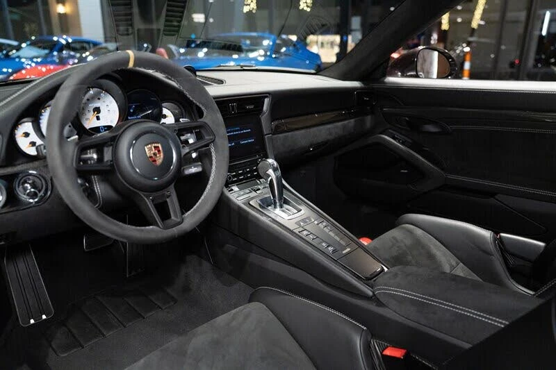2018 Porsche 991 GT2 RS - Image 26 of 31