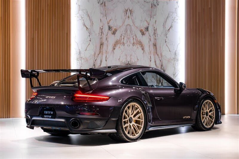 2018 Porsche 991 GT2 RS - Image 2 of 31
