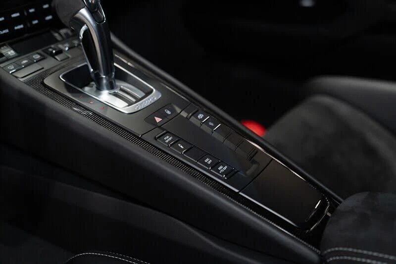 2018 Porsche 991 GT2 RS - Image 29 of 31