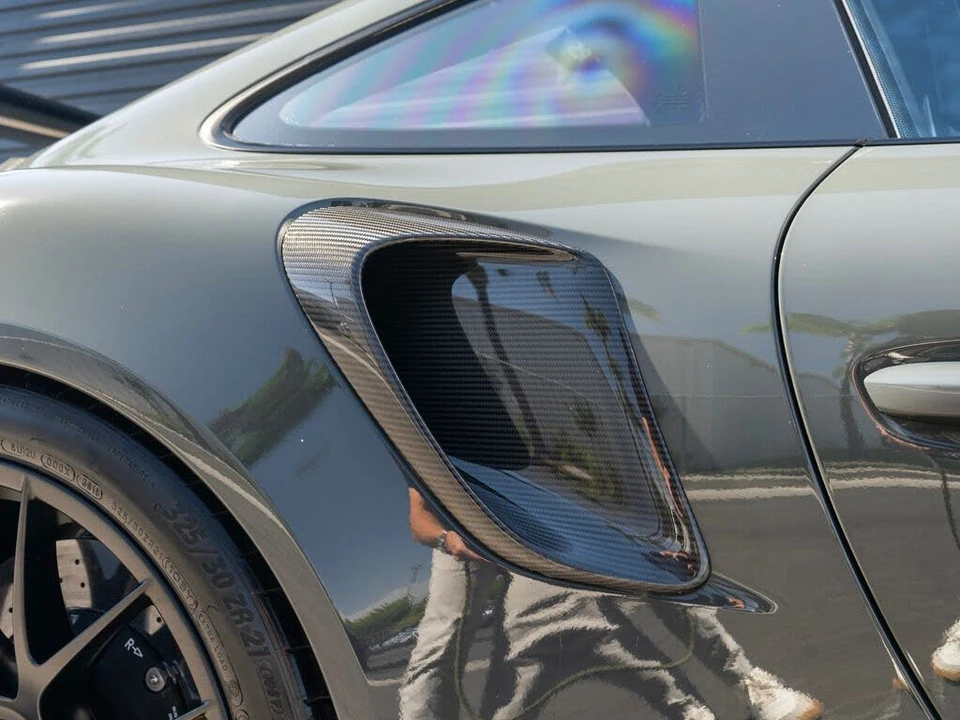 2018 Porsche 991 GT2 RS - Image 15 of 31