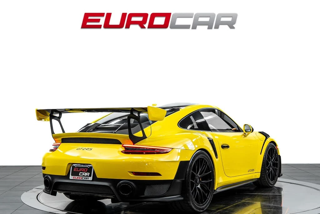 2018 Porsche 991 GT2 RS - Image 5 of 31
