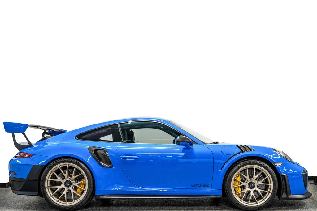 2018 Porsche 991 GT2 RS - Image 2 of 31