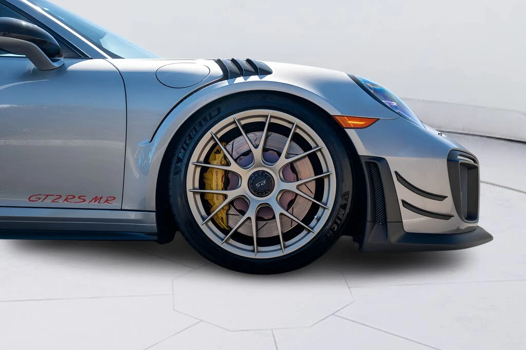 2018 Porsche 991 GT2 RS - Image 25 of 31