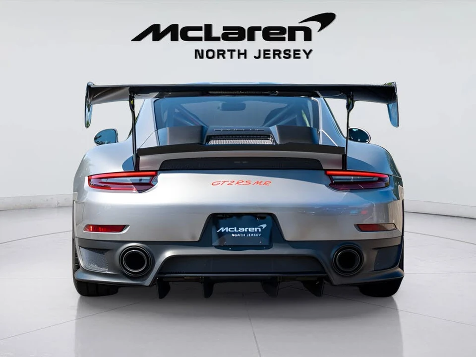 2018 Porsche 991 GT2 RS - Image 17 of 31