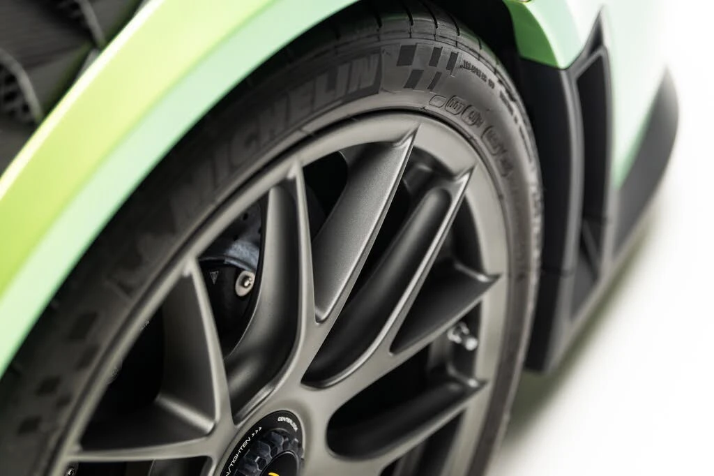 2018 Porsche 991 GT2 RS - Image 15 of 29