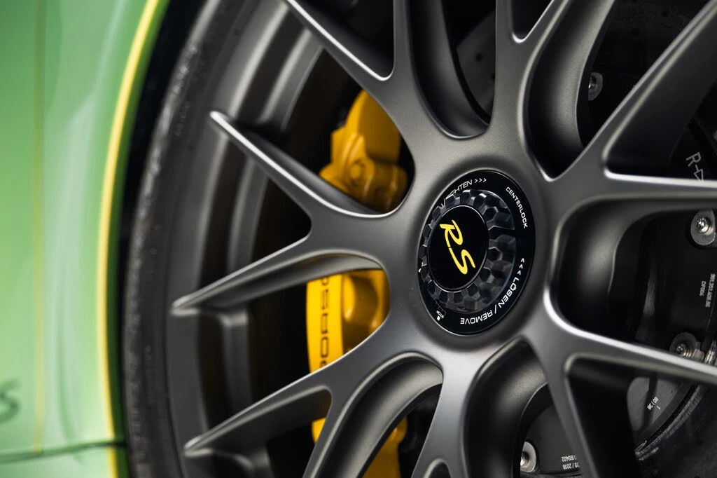 2018 Porsche 991 GT2 RS - Image 16 of 29
