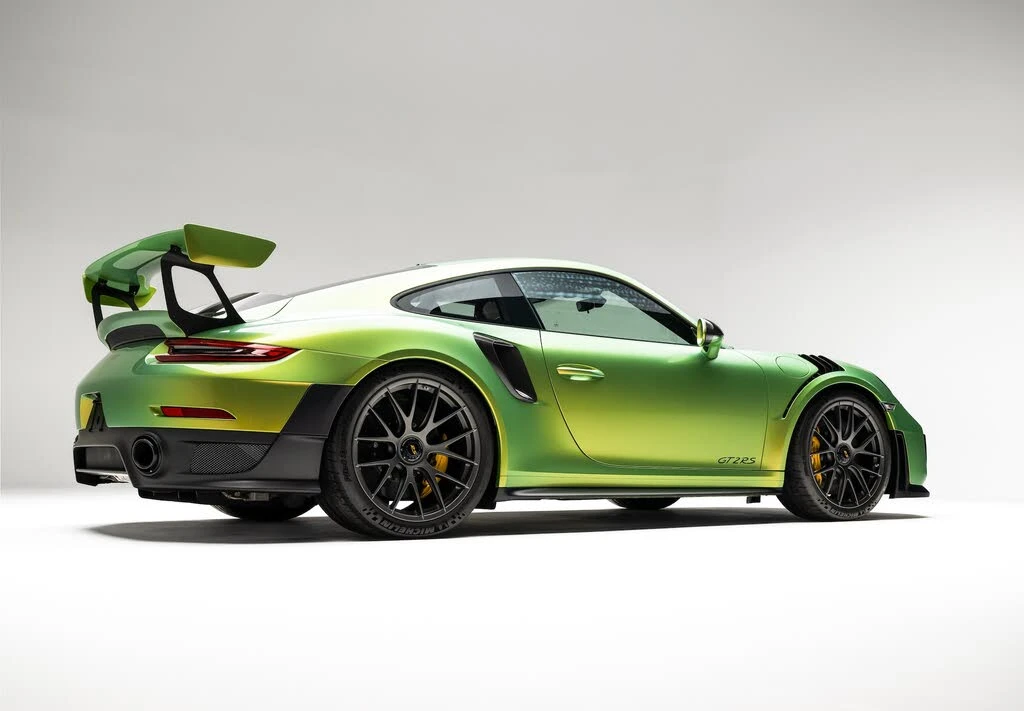 2018 Porsche 991 GT2 RS - Image 3 of 29