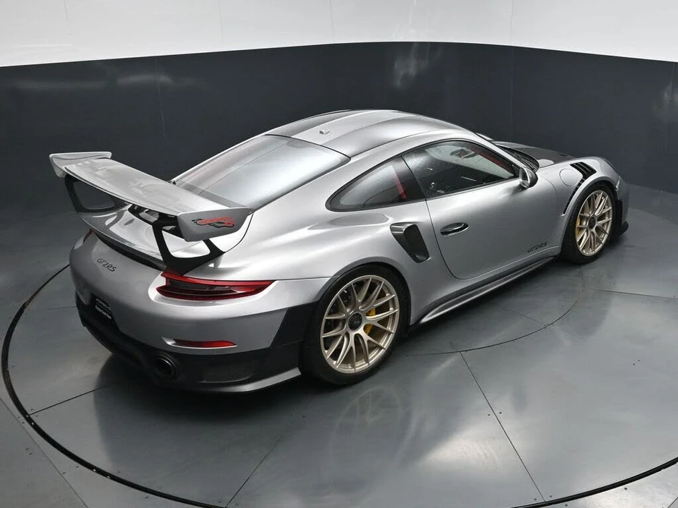 2018 Porsche 991 GT2 RS - Image 18 of 31