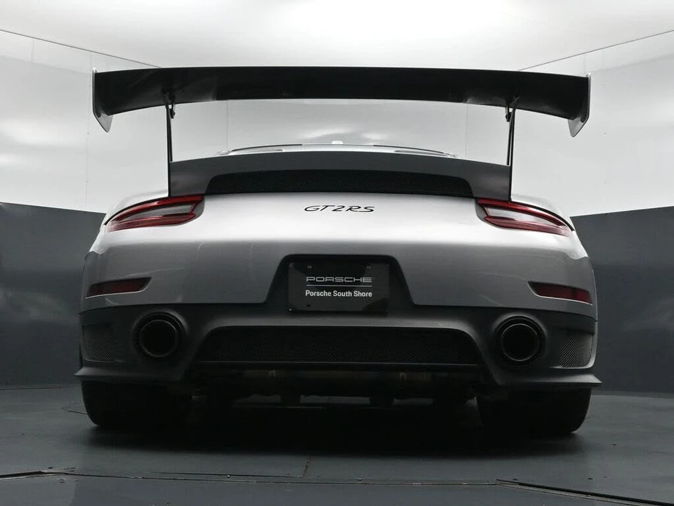 2018 Porsche 991 GT2 RS - Image 25 of 31