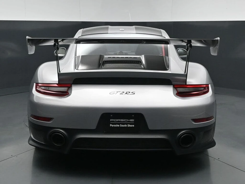2018 Porsche 991 GT2 RS - Image 9 of 31