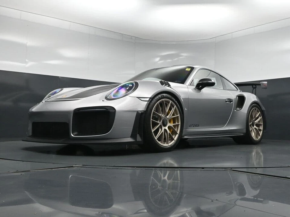 2018 Porsche 991 GT2 RS - Image 22 of 31
