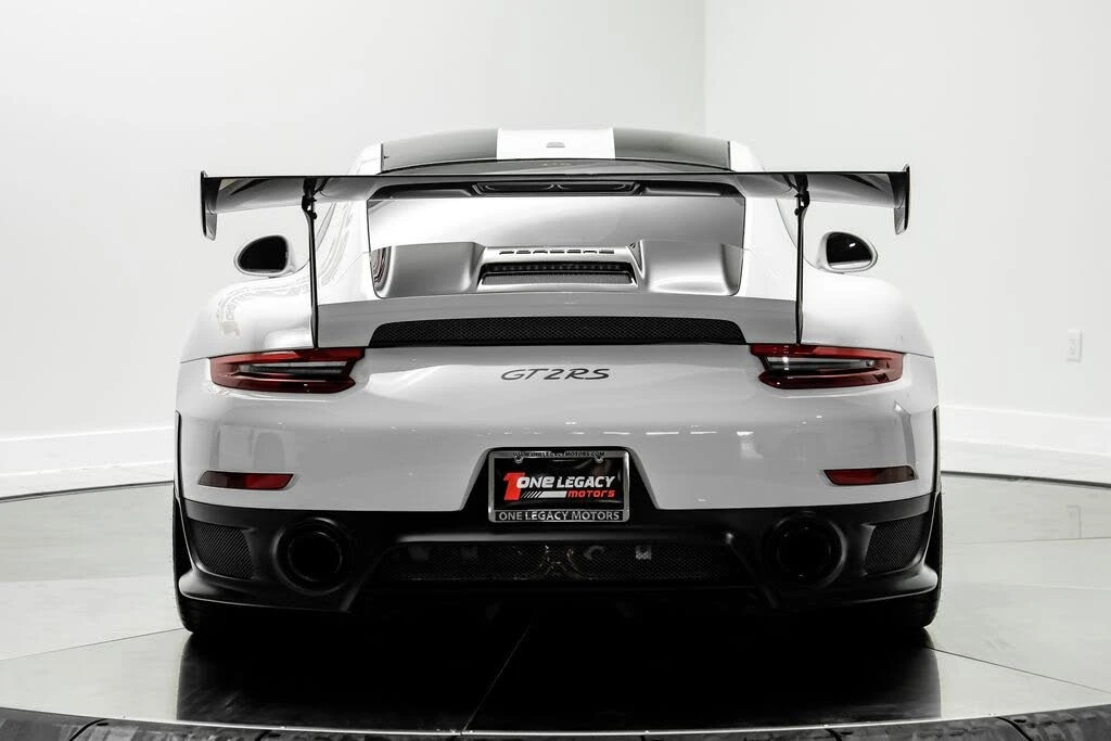 2018 Porsche 991 GT2 RS - Image 10 of 31
