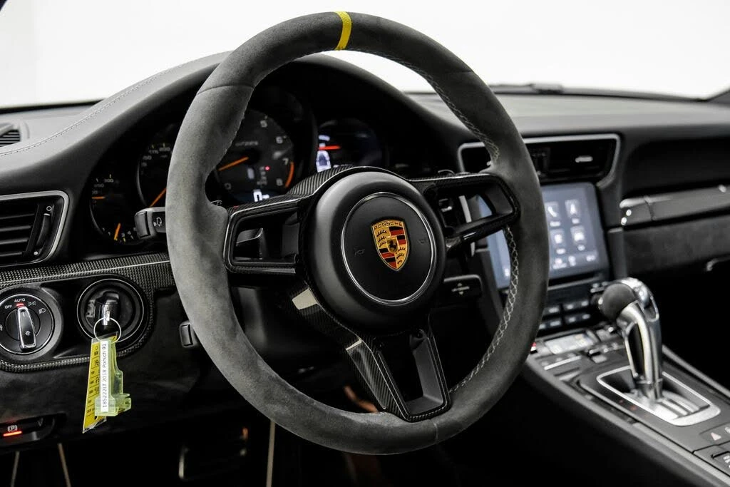 2018 Porsche 991 GT2 RS - Image 17 of 31